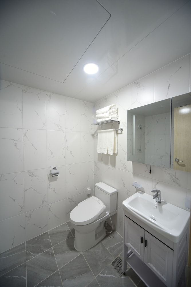 undefined Haeundae Central Hotel 10