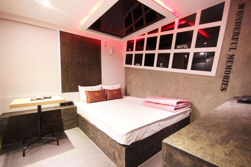 Busan Deokcheon Some Room (Standard Room) 28