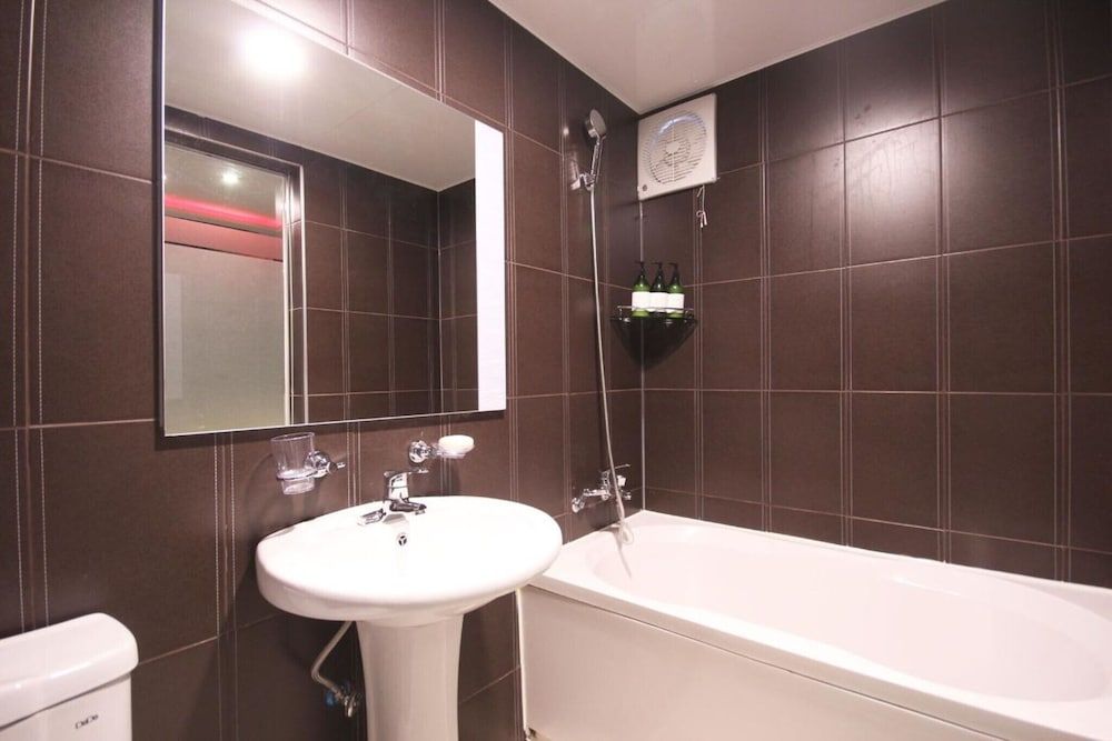 Busan Deokcheon Some Room (Standard Room) 32