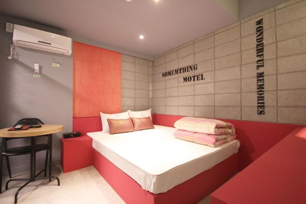 Busan Deokcheon Some Room (Standard Room) 11