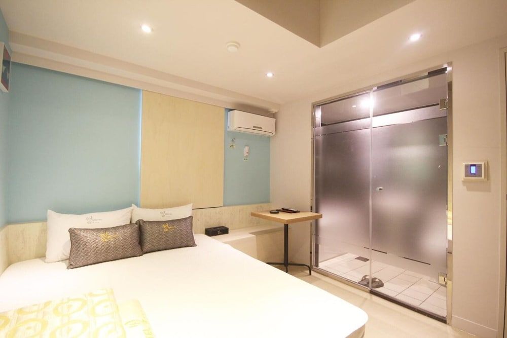 undefined Busan Deokcheon Some 4