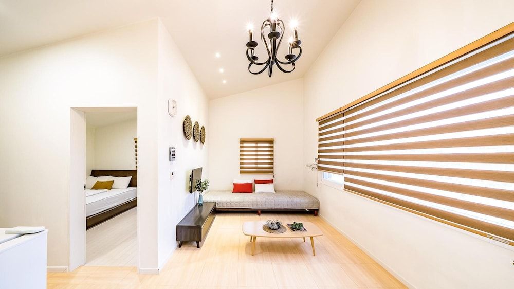 Busan the Pension 502 Basic Room, 1 Bedroom (302) 2