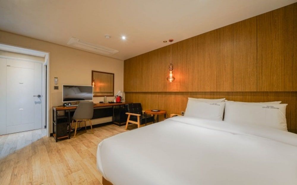 Busan Sajik The Stone Bridge Hotel Room (24 hours is not enough (call for game) 6