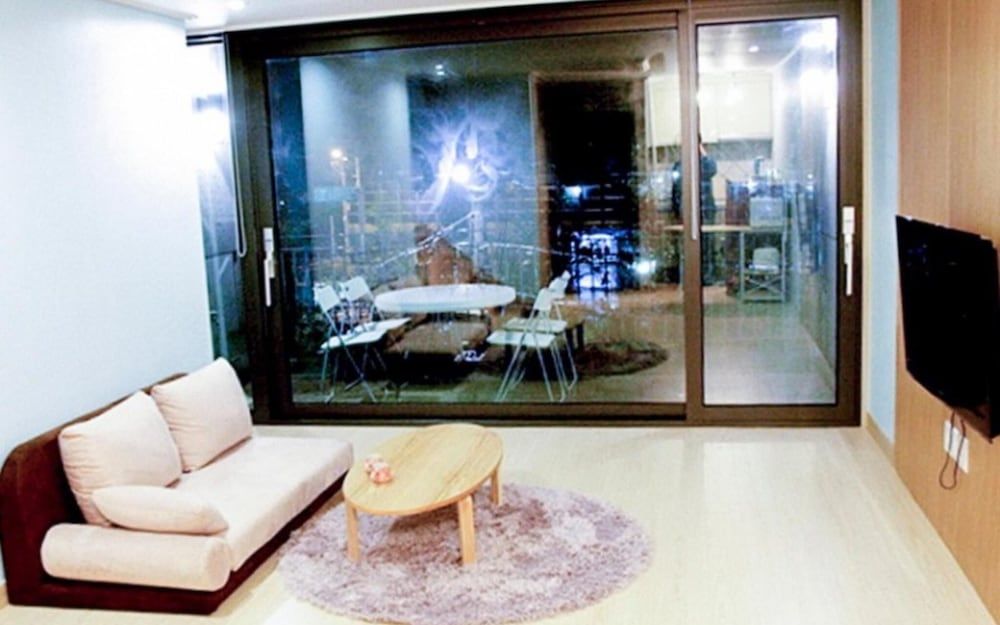 Busan Seorang Pension Room (Room 301)