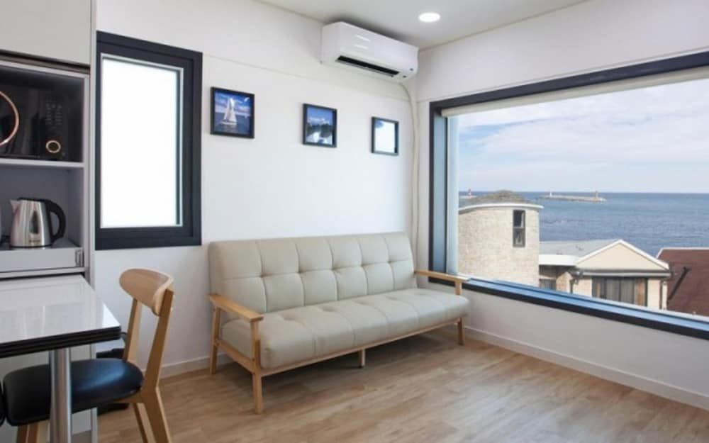 undefined Busan Yeonhwa Reef Pension Dreamer 2
