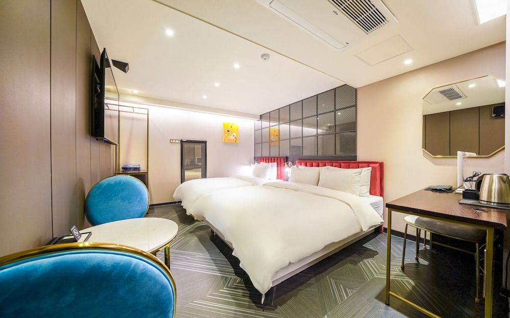 Busan Yeondong-dong Hotel Smith Room (Suite Family (Netflix viewing availab) 5