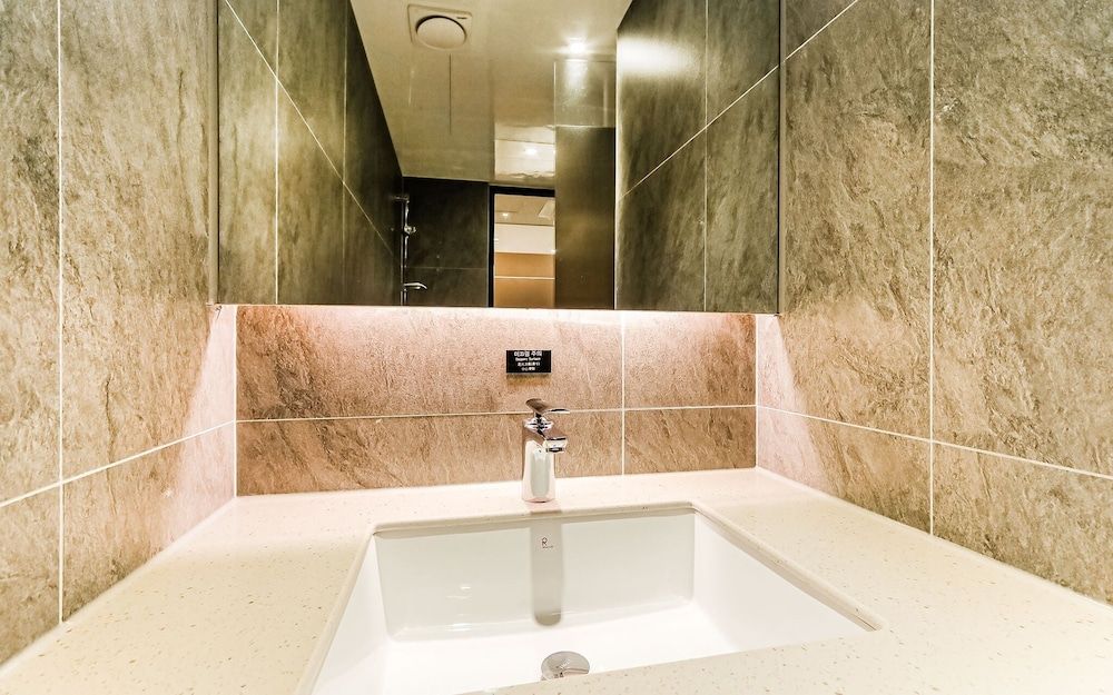 Busan Yeondong-dong Hotel Smith Room (Suite Family (Netflix viewing availab) 17