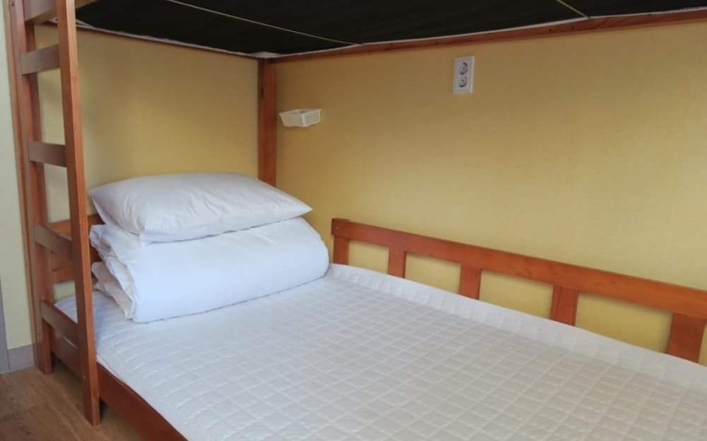 undefined Busan Hyu Plus Guest House 2