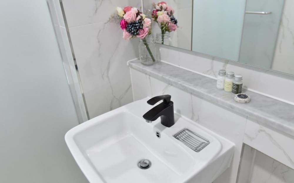 Busan En Ce Moment Pension Room (Room 401 (Studio Ocean View)) 4