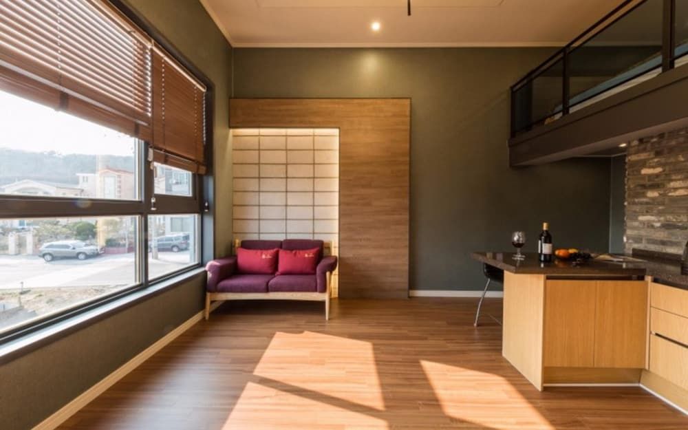 Busan Gijang Brown Dot Pension Room (Room 201 (duplex side ocean view)) 4