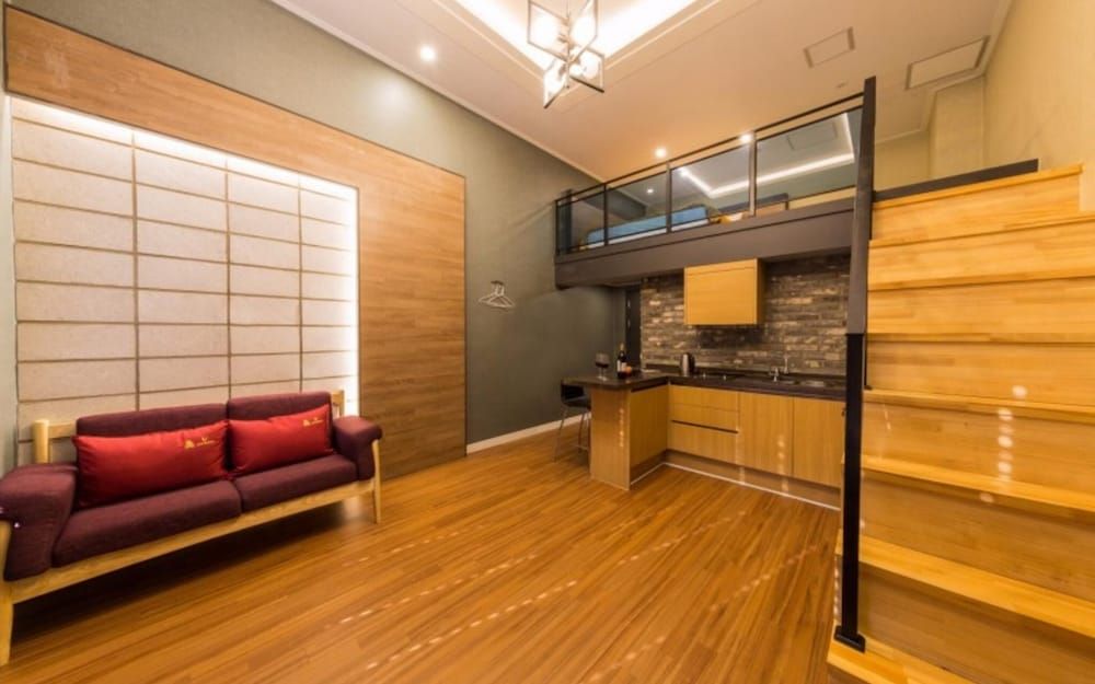 Busan Gijang Brown Dot Pension Room (Room 201 (duplex side ocean view)) 5