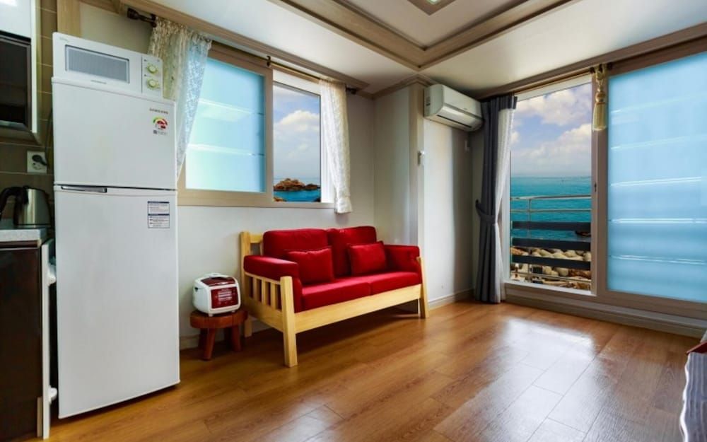 undefined Busan Dream House Pension 7