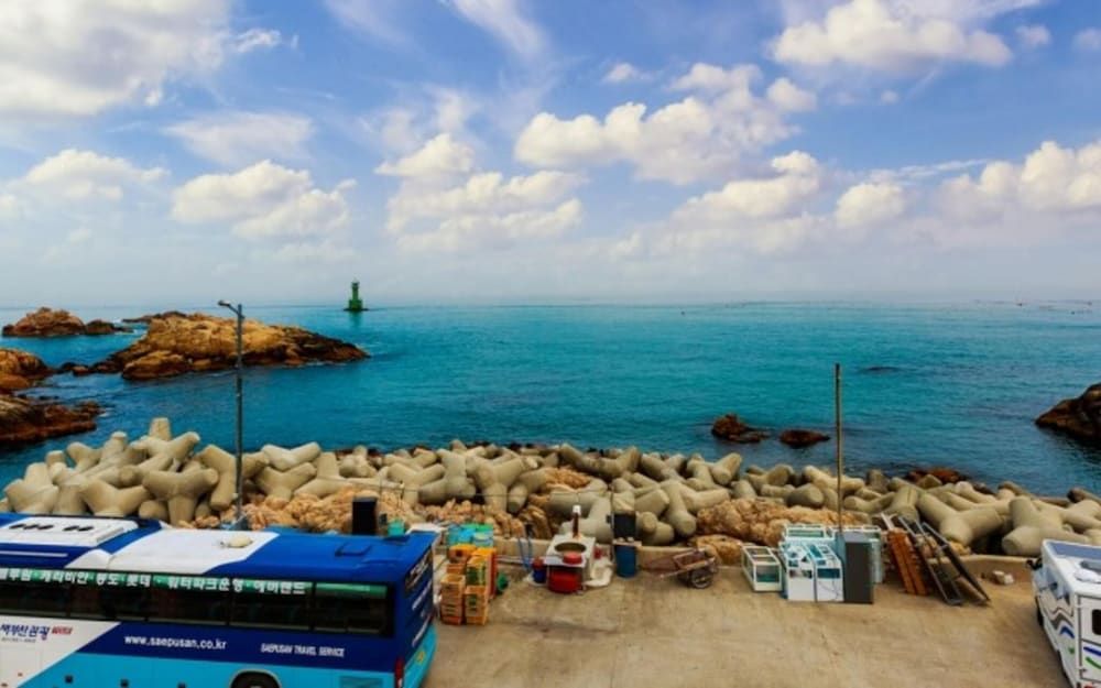 Busan Dream House Pension Room (Coral Room (Room 201 Ocean View)) 7