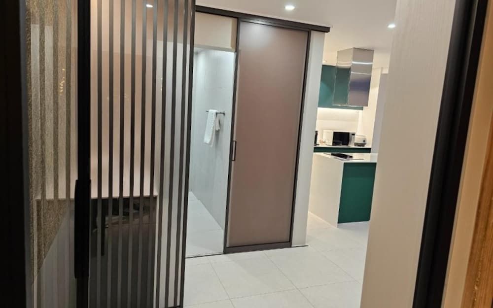 Busan Ragomare Pension Room (Room A201 (VIP special room)) 4