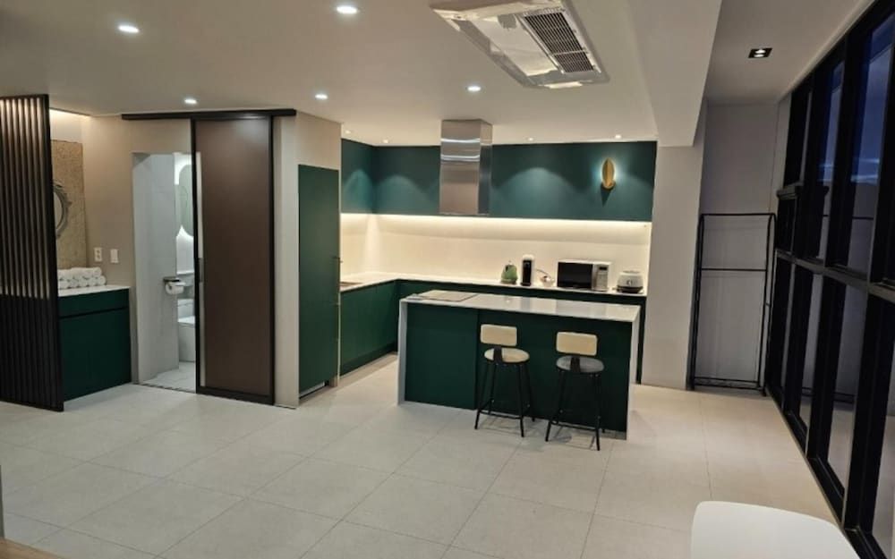 Busan Ragomare Pension Room (Room A201 (VIP special room))