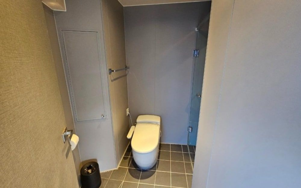 Busan Ragomare Pension Room (B-301 (Living Room / Bedroom)) 6