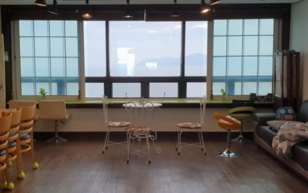 undefined Busan Haeundae Podo Pension 3