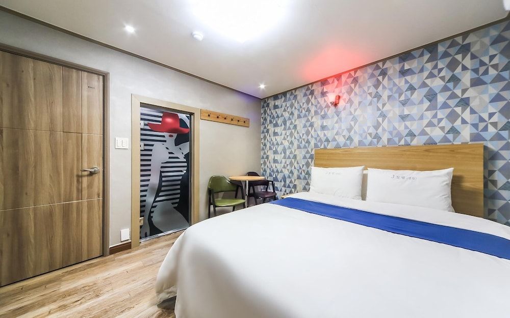 undefined Busan Jaesongdong Centum J 6