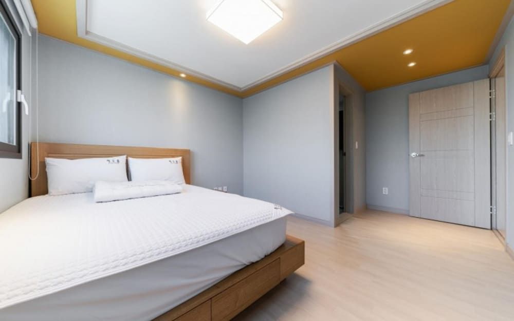 Busan Haeoreum Pension Room (Room 301) 4