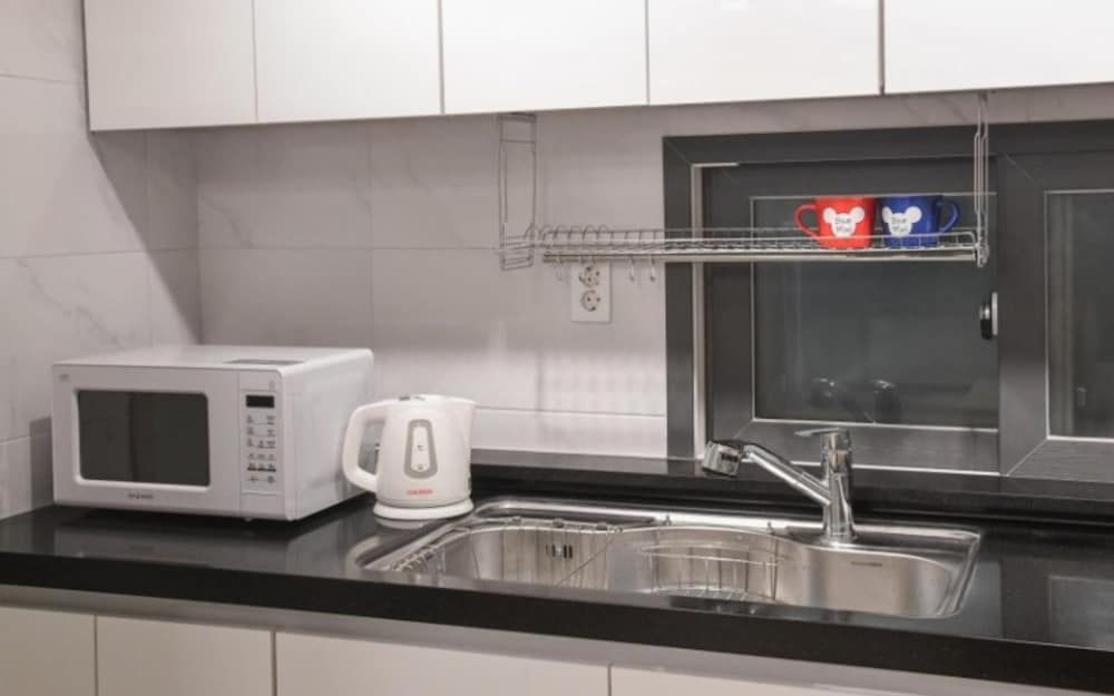 Busan Haeoreum Pension Room (Room 301) 5