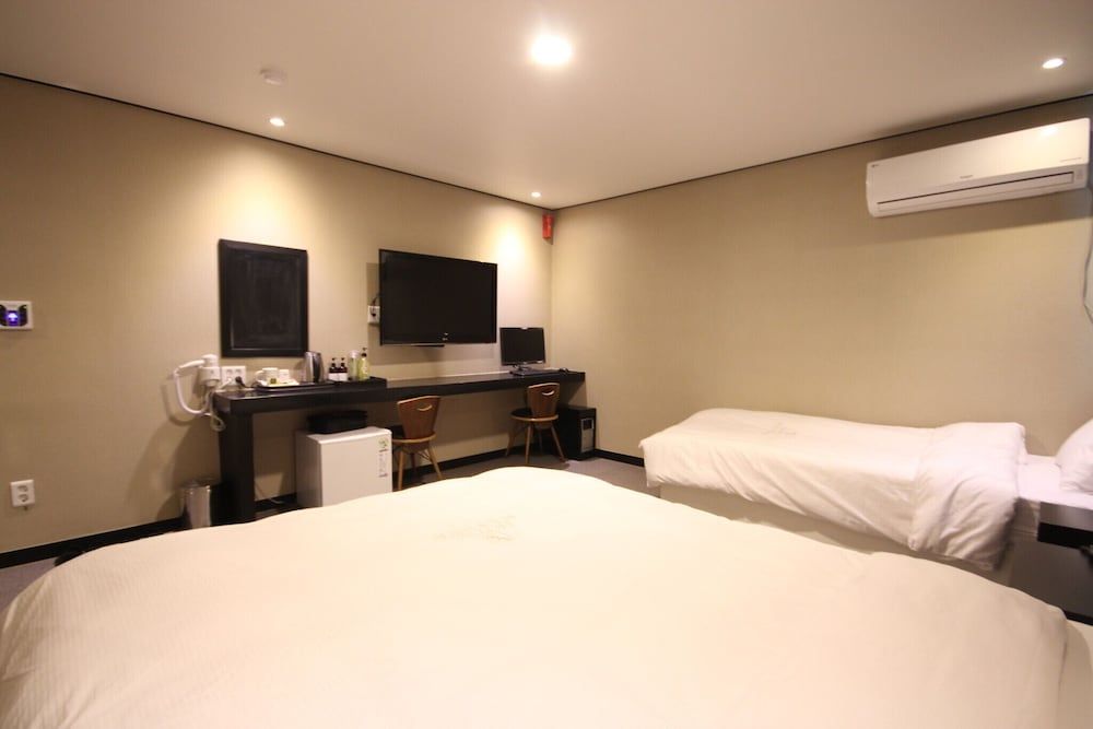 Busan Nampo-dong Elise Room (Superior (Twin)) 3