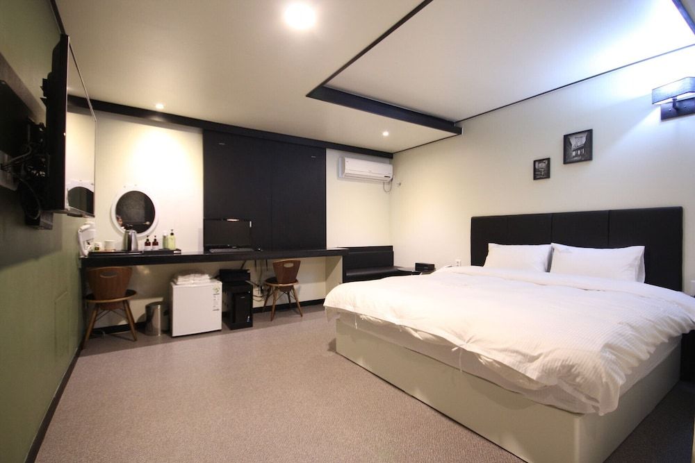 undefined Busan Nampo-dong Elise 4