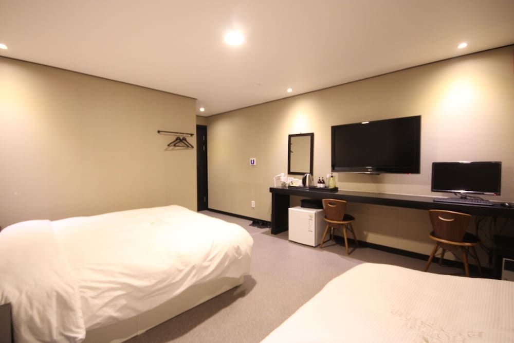 Busan Nampo-dong Elise Room (Superior (Twin)) 4