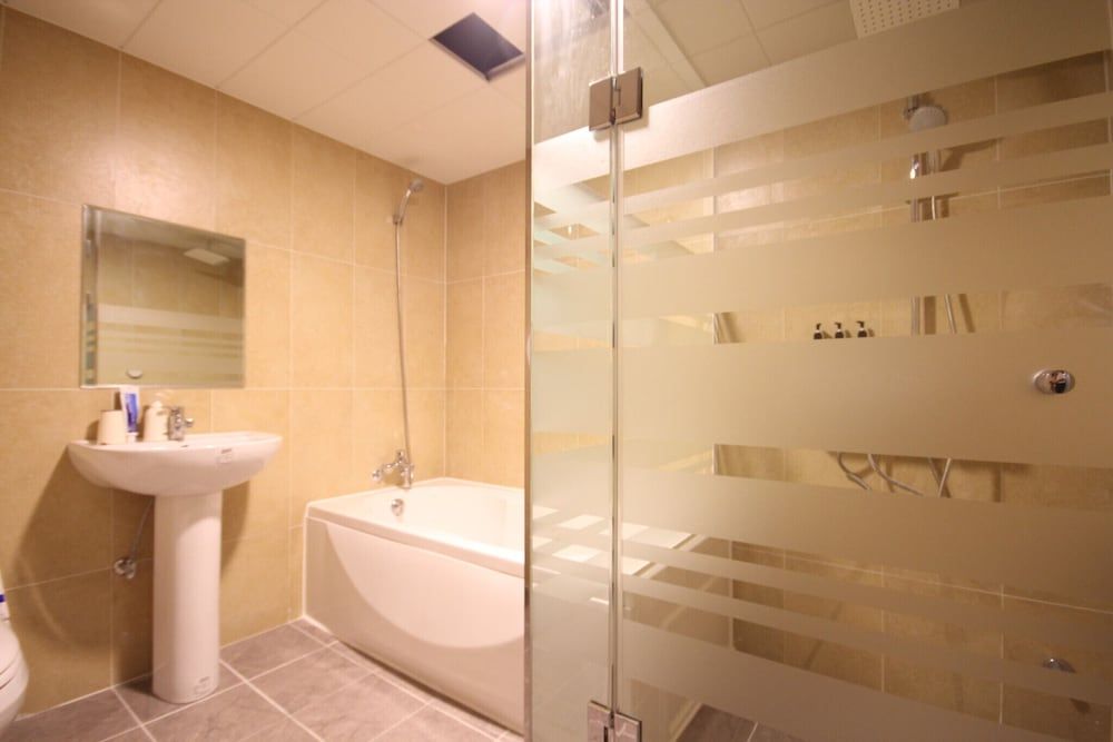 Busan Nampo-dong Elise Room (Superior (Twin)) 6