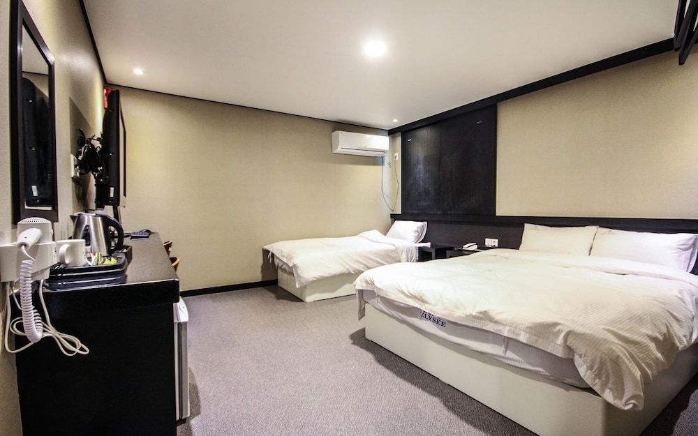 Busan Nampo-dong Elise Room (Superior (Twin)) 2