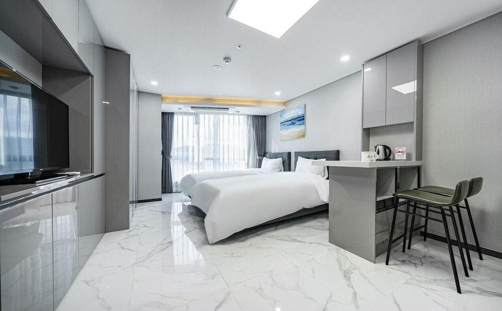 undefined Song Jeong Hotel Blue Castle