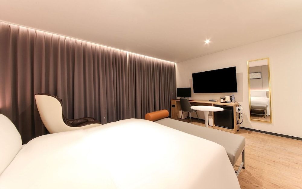 undefined Hound Hotel Sasang 6