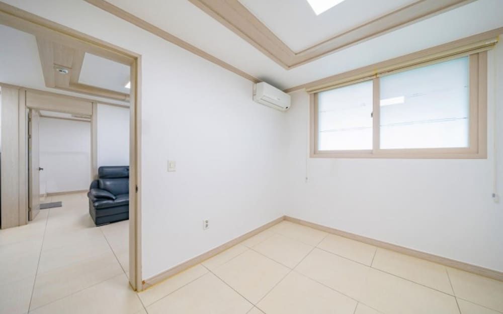 Busan Sarangae Pension Room (202 (Terrace Ocean View)) 7