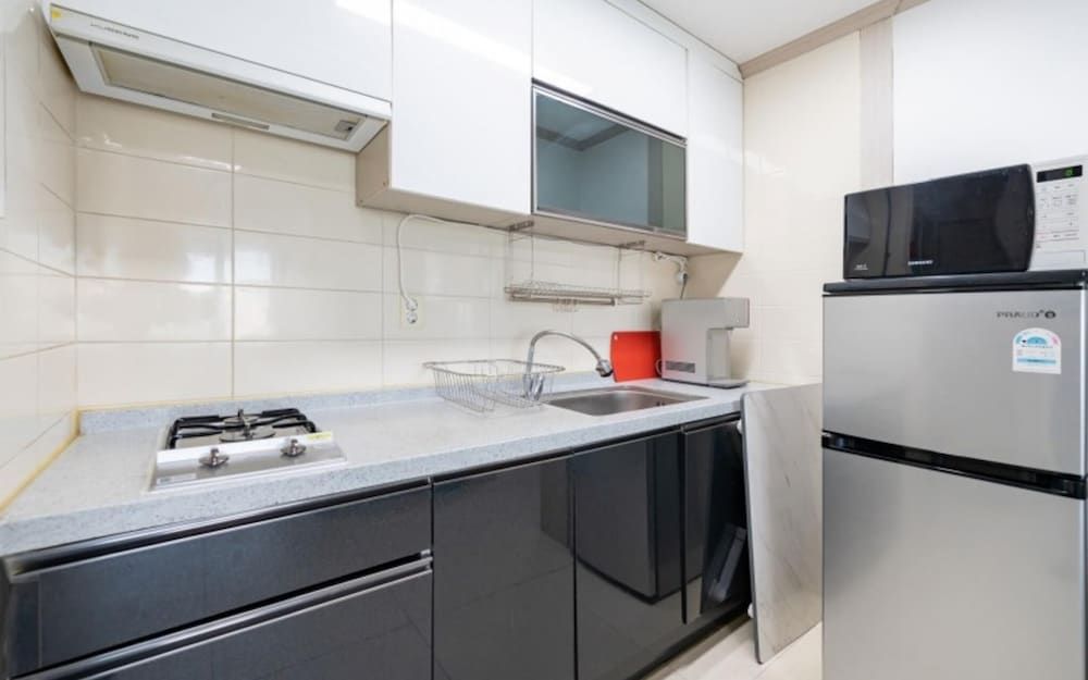 Busan Sarangae Pension Room (202 (Terrace Ocean View)) 9