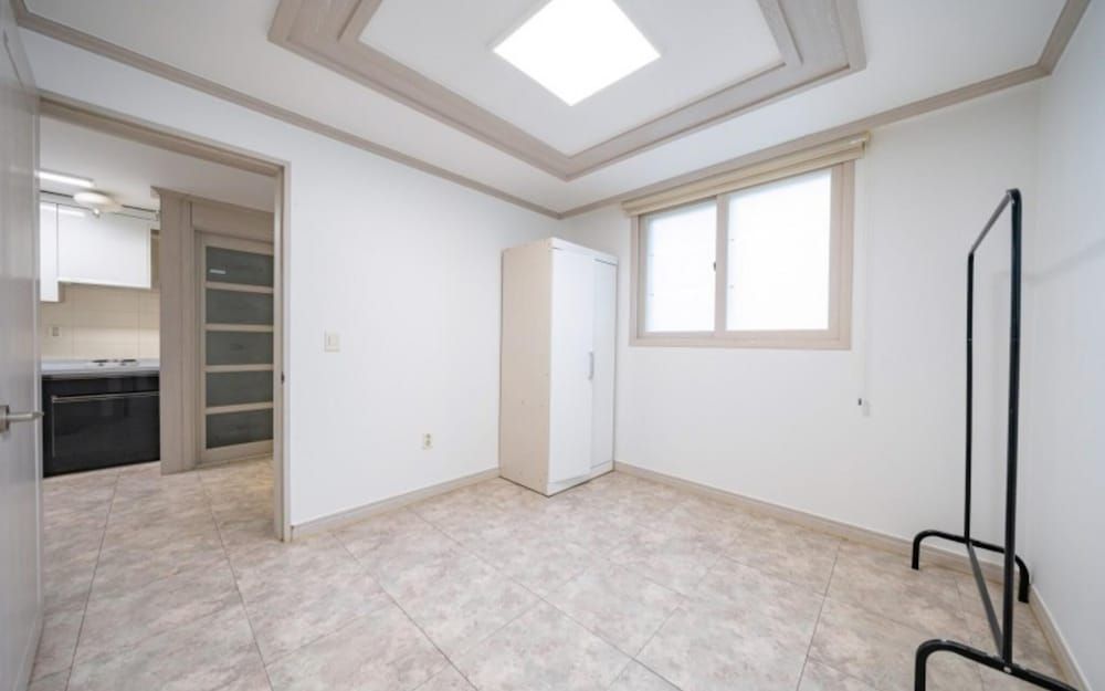 Busan Sarangae Pension Room (302 (Terrace Ocean View)) 9