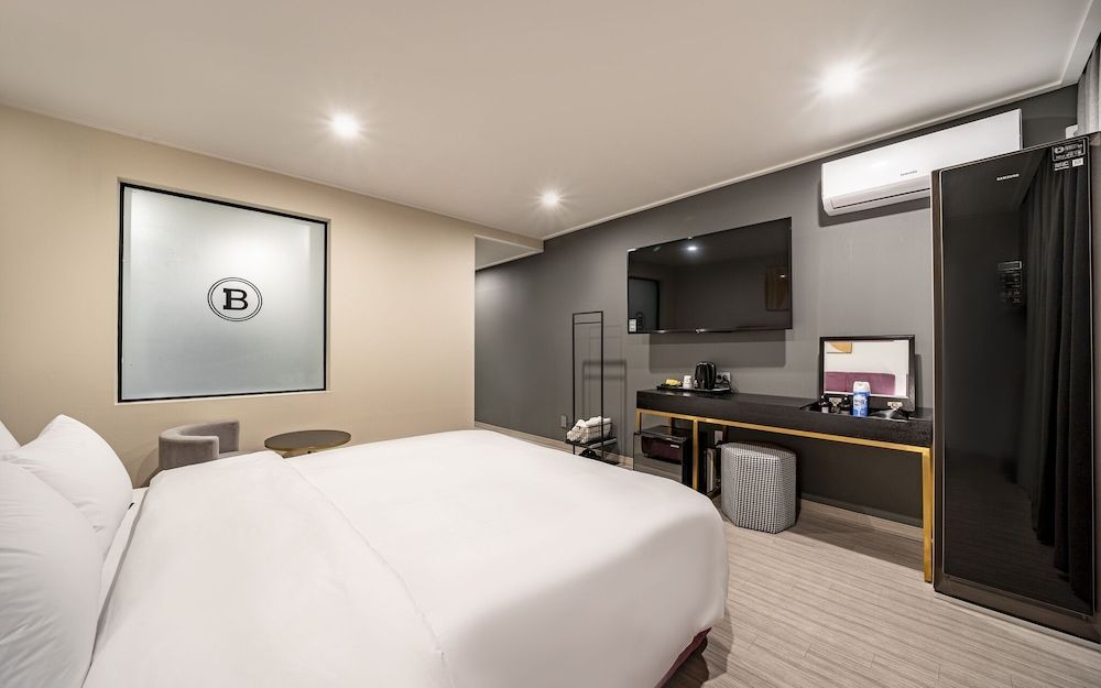 Brown Dot Busan Hwamyeong Room (Family two-room family bath - Starbuc) 19