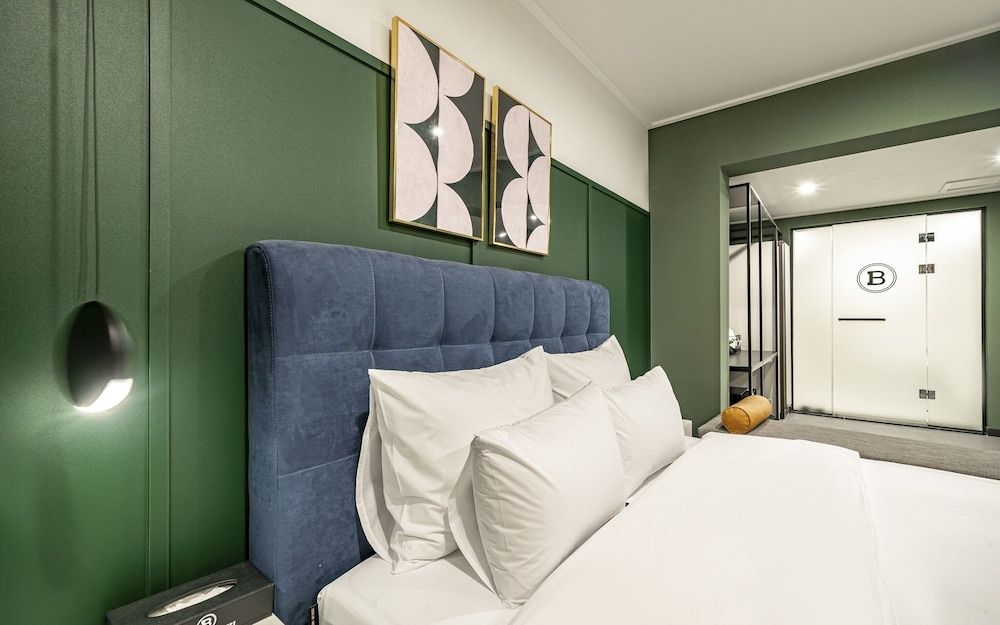 Brown Dot Busan Hwamyeong Room (Suite family bath - Starbucks coffee ) 24