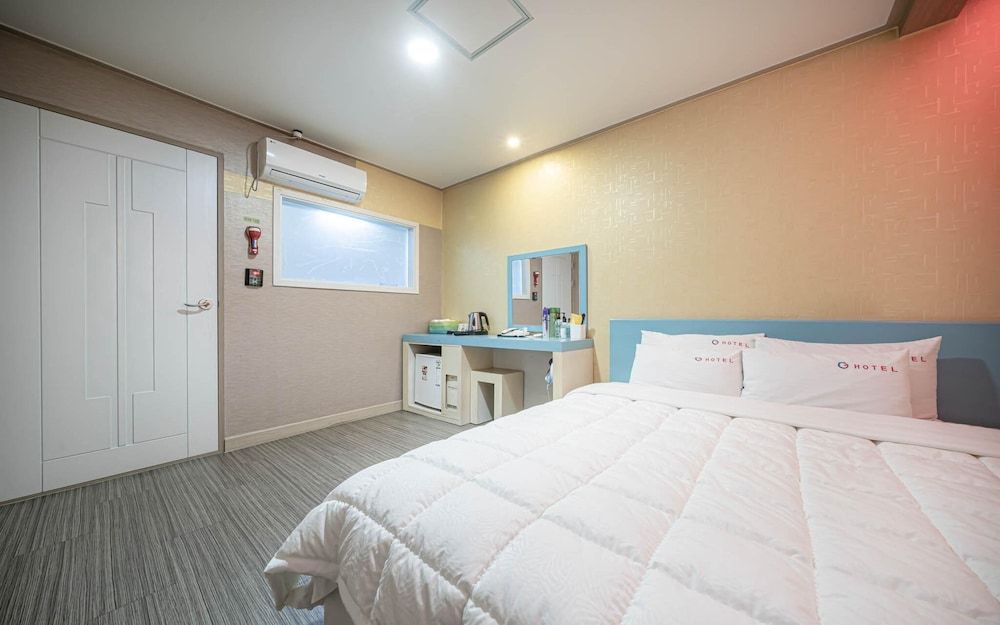 undefined Busan Yeongju-dong G 6