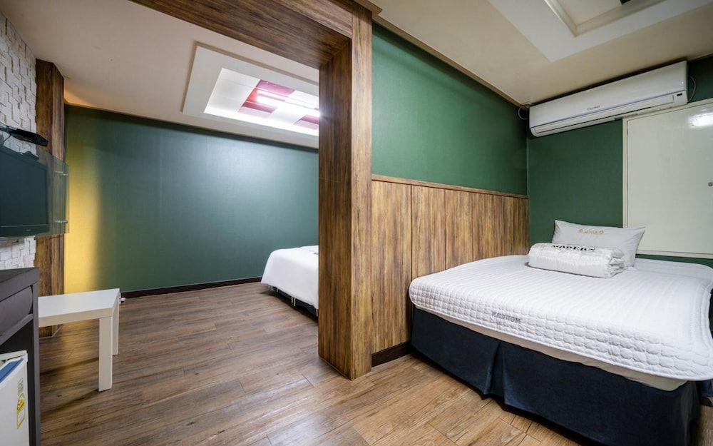 Busan Haeundae Nine Room (Twin (Netflix available quick admissi) 9