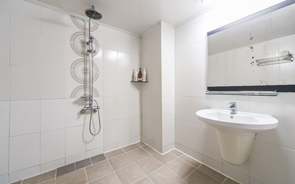 Busan Haeundae Nine Room (Twin (Netflix available quick admissi) 8