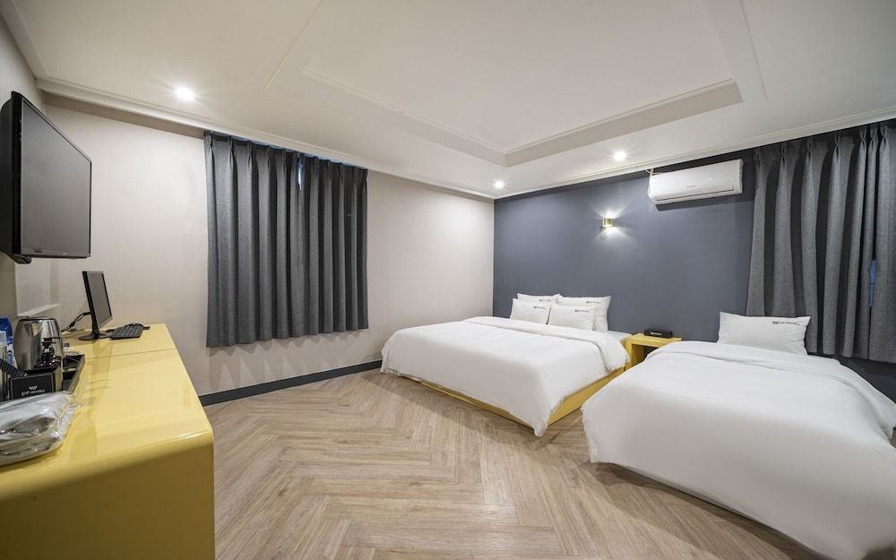 Busan Haeundae GP Hotel Room (Vip twin)