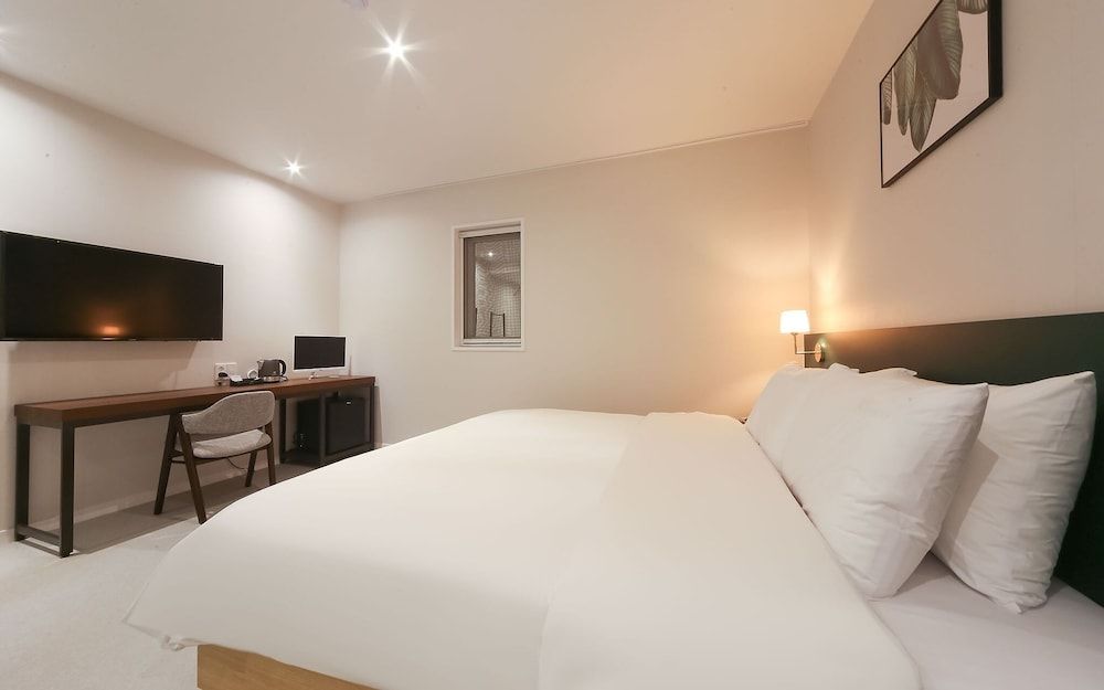 Busan Daeyeondong Hotel Bosco Room (Premium Double (Consecutive Nights Fr) 7