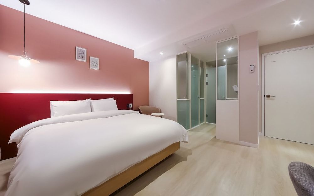 Busan Daeyeondong Hotel Bosco Room (Premium Double (Consecutive Nights Fr) 8