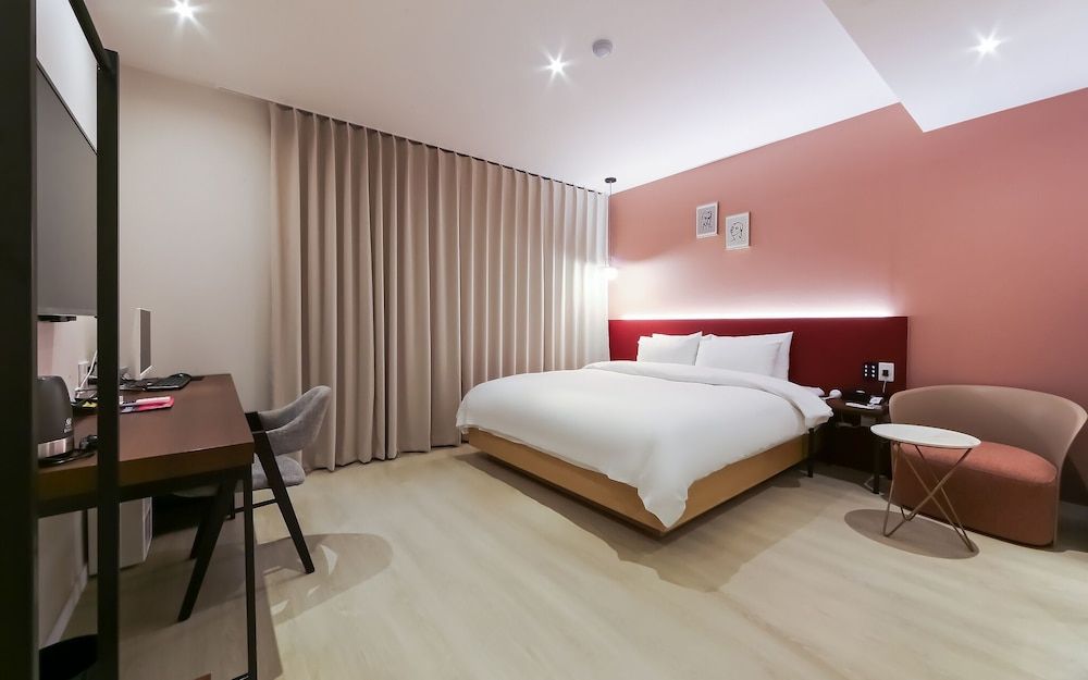 Busan Daeyeondong Hotel Bosco Room (Premium Double (Consecutive Nights Fr)