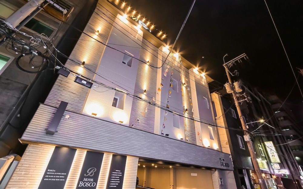 undefined Busan Daeyeondong Hotel Bosco 10