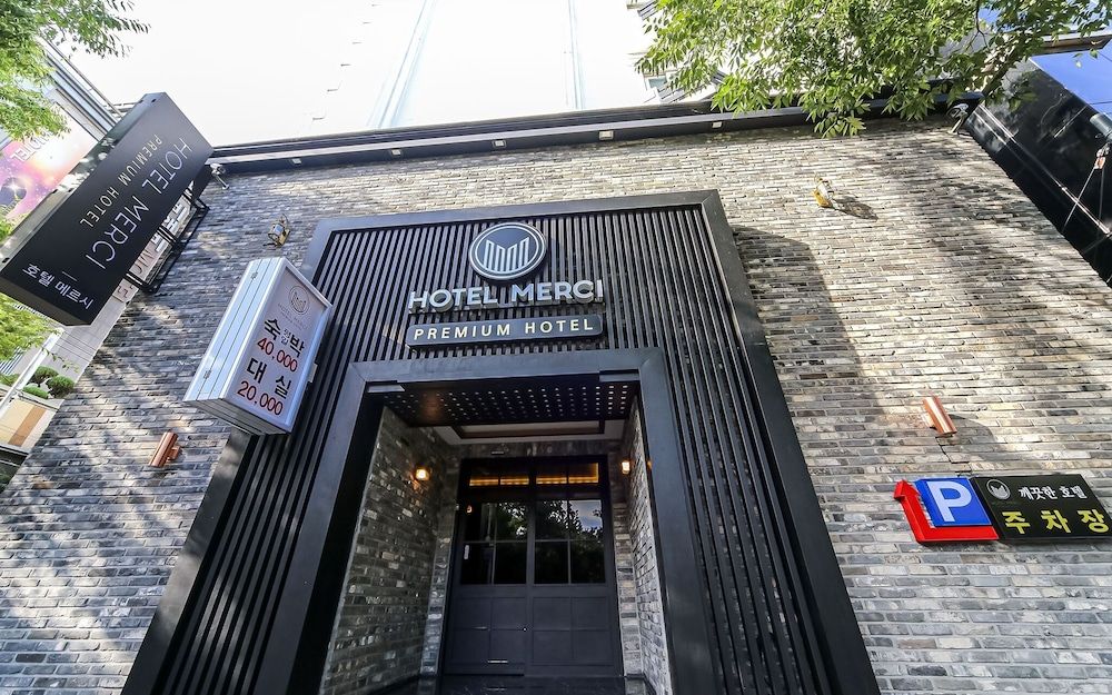 undefined Busan Hwamyeongdong Mercy 2