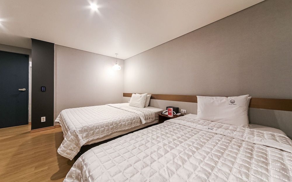 undefined Busan Hwamyeongdong Mercy 5