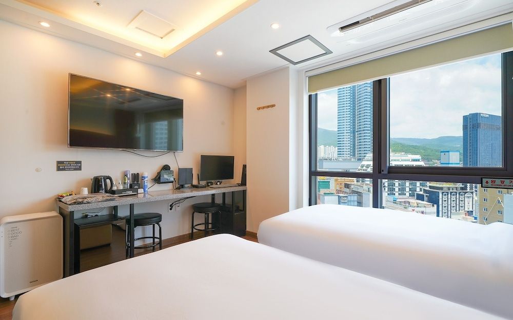 undefined Busan Haeundae Onda 10