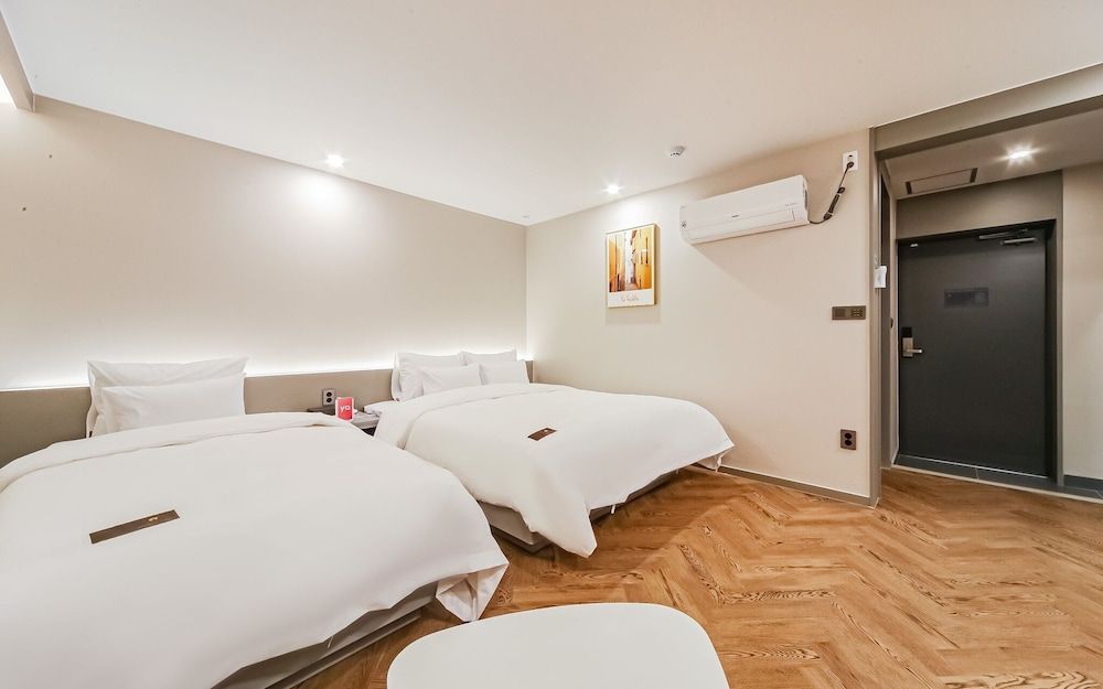 Busan Guseodong French Code Room (Deluxe Twin (based on 200 pyeong 3 pe) 2