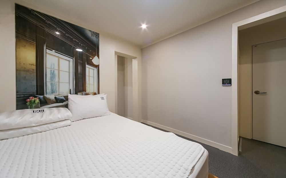 undefined Busan Jaesongdong Zara 8