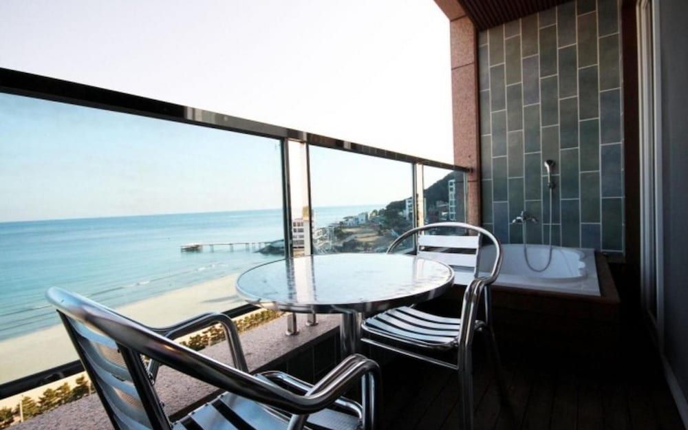 Songjeong Olla Hotel Room (Deluxe Twin Ocean (12 pyeong/outdoor ) 5